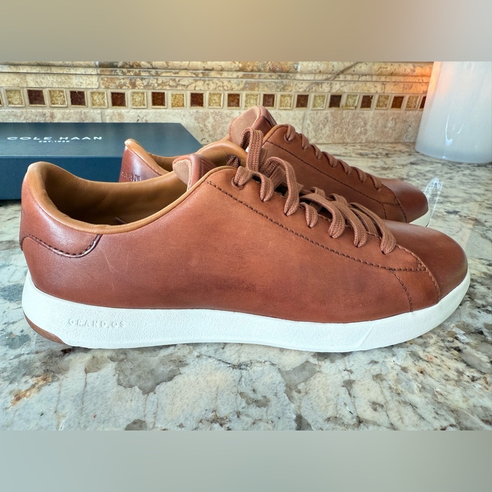 Cole Haan GrandPro Tennis Sneakers Woodbury Leather size 8 - Picture 2 of 8